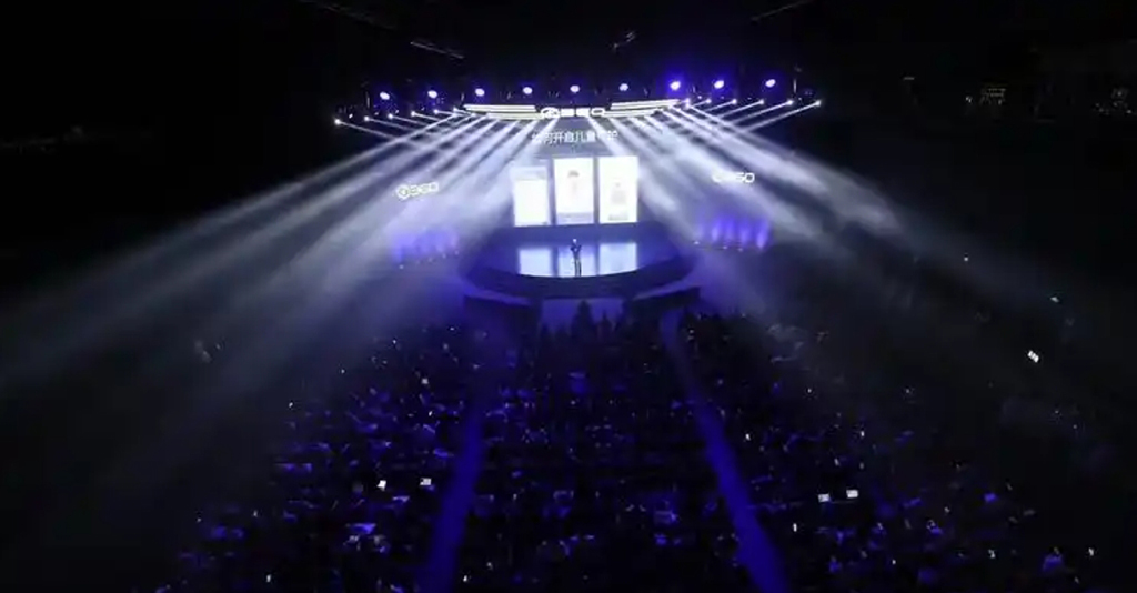 一個(gè)人完成新品發(fā)布會(huì)